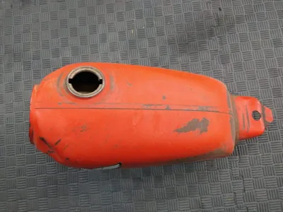 Honda XR75 Tank
