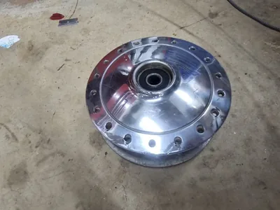 honda sl70 front hub