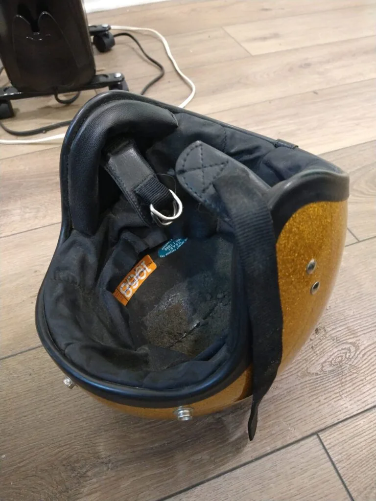 Vintage Motorcycle Helmet — photo 3