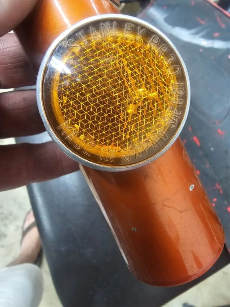 NOS honda cb100 fork ear — photo 4