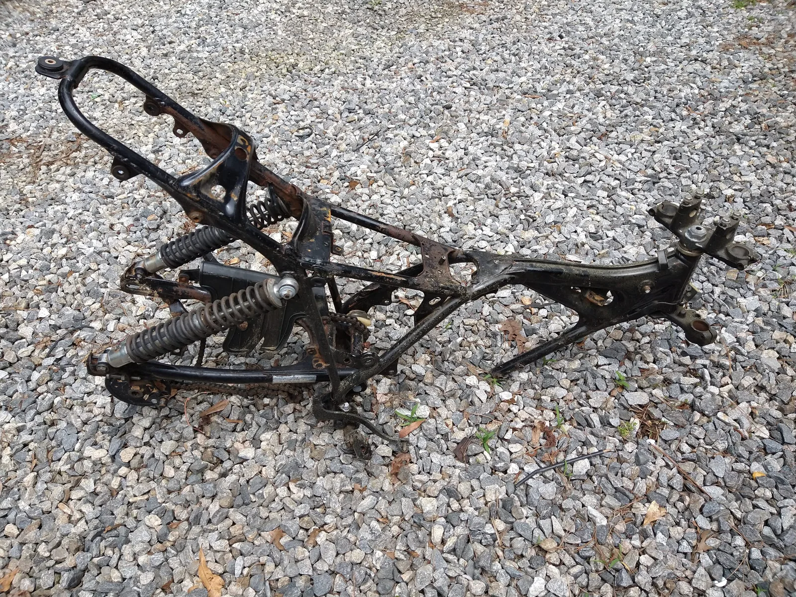 Honda XL125S Frame, Chain, Chain Guard, Swing Arm, Rear Shocks, Kickstand — photo 2