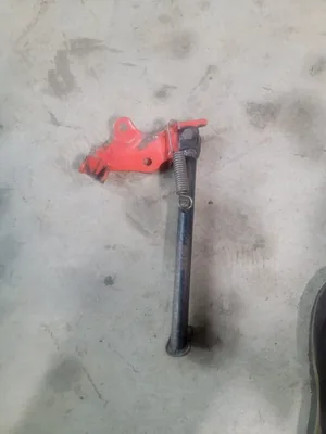 1985 honda xr80r kick stand