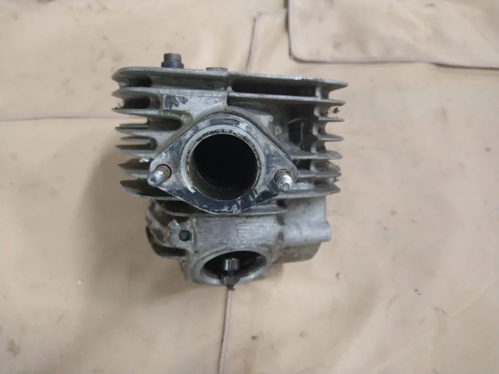 Honda SL125 Cylinder Head